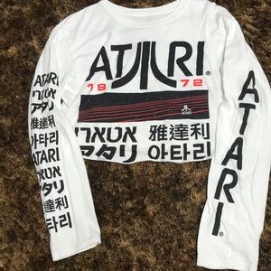 graphic crop top tee